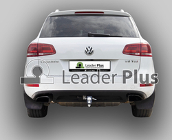 Фаркоп Лидер-плюс для Volkswagen Touareg 2002-2018, Audi Q7 2007-2015 без выреза бампера. Тип шара: E. Нагрузки: 1500/100 кг, (без электрики в комплекте) - V124-E