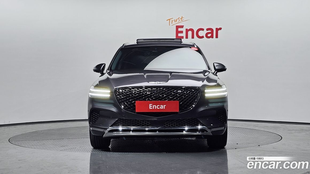 Genesis GV70 2.5T Бензин 2WD (01.2021)