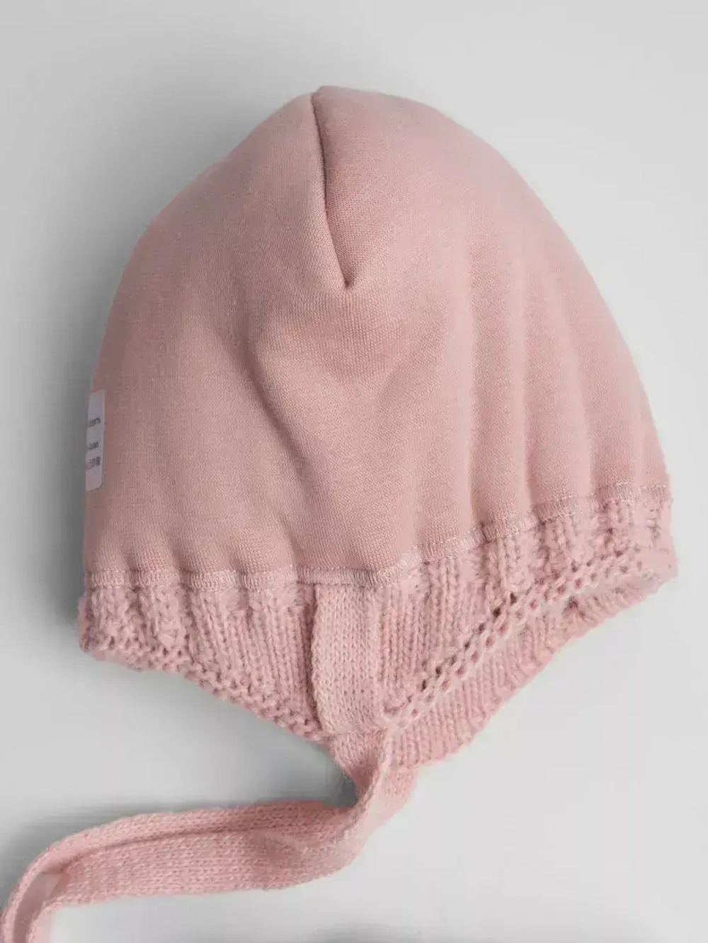 Шапка зимняя для девочки на завязках и снуд