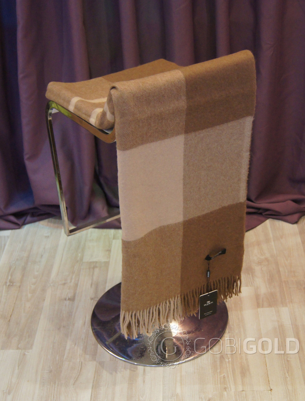 Плед из 100% шерсти молодого верблюжонка 150x200 см. (BODIOS) - камэл-бежевый