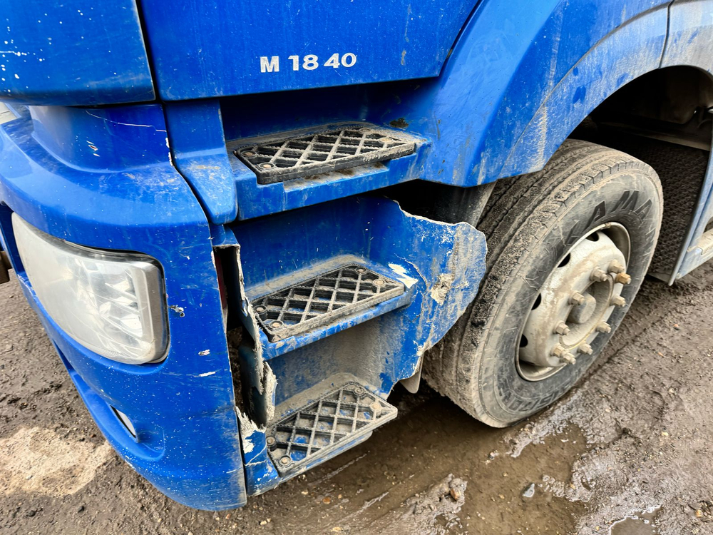 КамАЗ 5490 4x2 Седельный тягач 5490-S5 (Дизель/Газ, 12,0 л, 401 л.с., МТ)