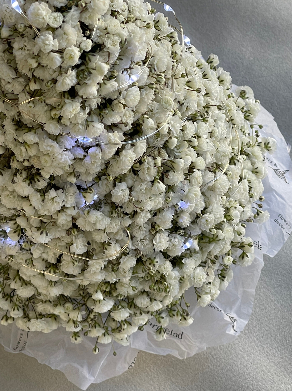 Ёлка из гипсофилы