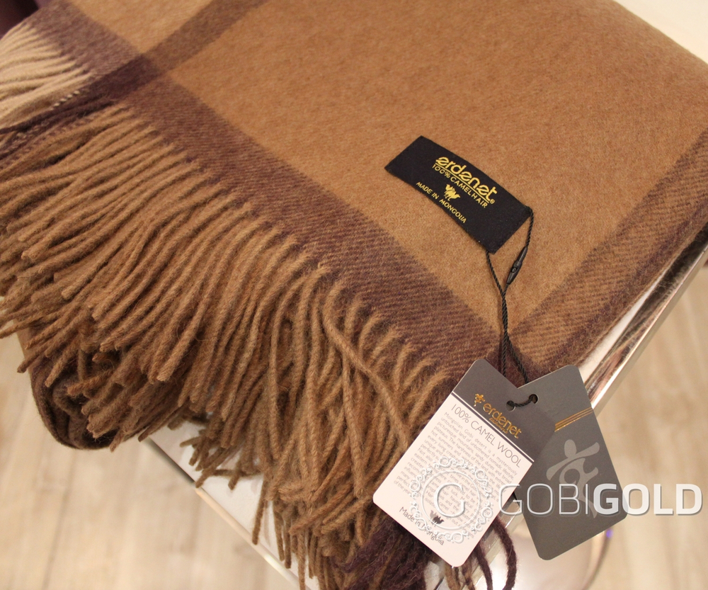Плед из 100% верблюжьей шерсти 150x200 см. (ERDENET) - камел-бежевый