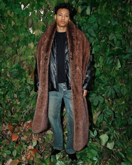 Шарф из экомеха светло-коричневый