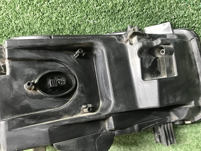 Фара левая BMW X5 F15 X6 F16 (13-18) ксенон