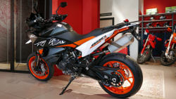 KTM 890 SMT
