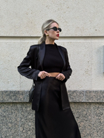 Кроп-топ PETRA с коротким рукавом, чёрный