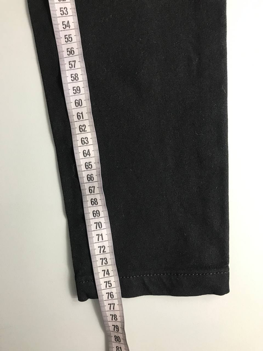 Брюки Joseph в классическом исполнении, маркировка 38, визуально на 44 размер