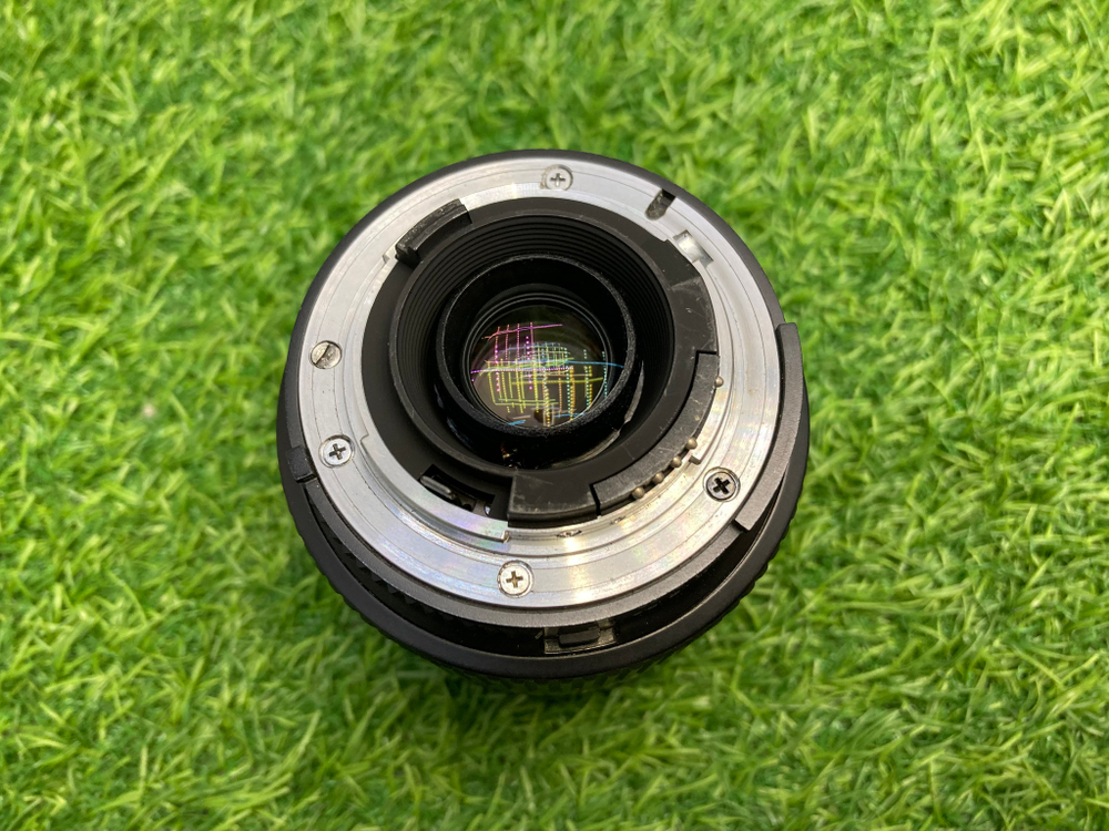 Nikon 28-105mm 3.5-4.5D AF Zoom-Nikkor