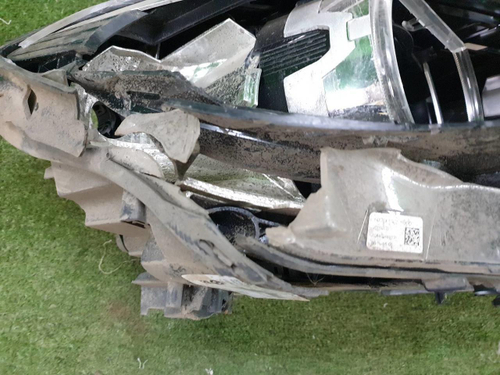 Битая Фара правая BMW 5er G30 (2017-2020) LED