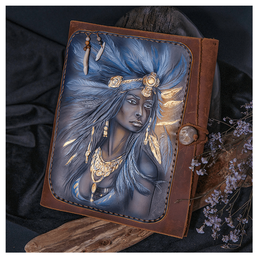 Кожаный ежедневник «Шаманка»