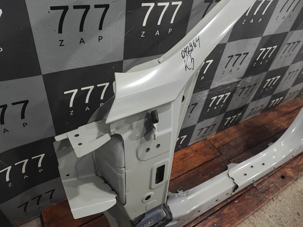 Боковина левая Kia K5 20-нв Новая Оригинал 71110L2A00