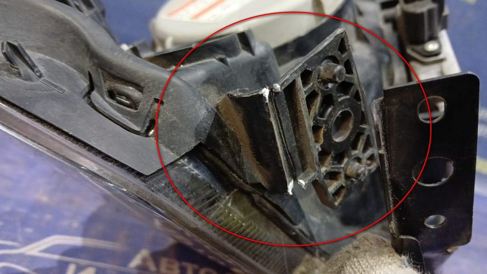 Фара передняя левая Honda ACCORD 2005-2008