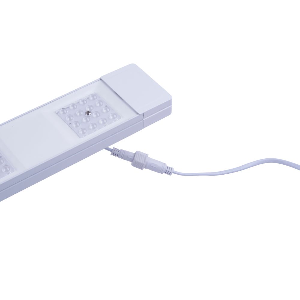 ULT-P71B-100W-SPFB-L105-K IP54 WHITE WINTERGARDEN LINKABLE Светильник светодиодный накладной. Спектр для фотосинтеза. Корпус белый. Угол 60 градусов. ТМ Uniel