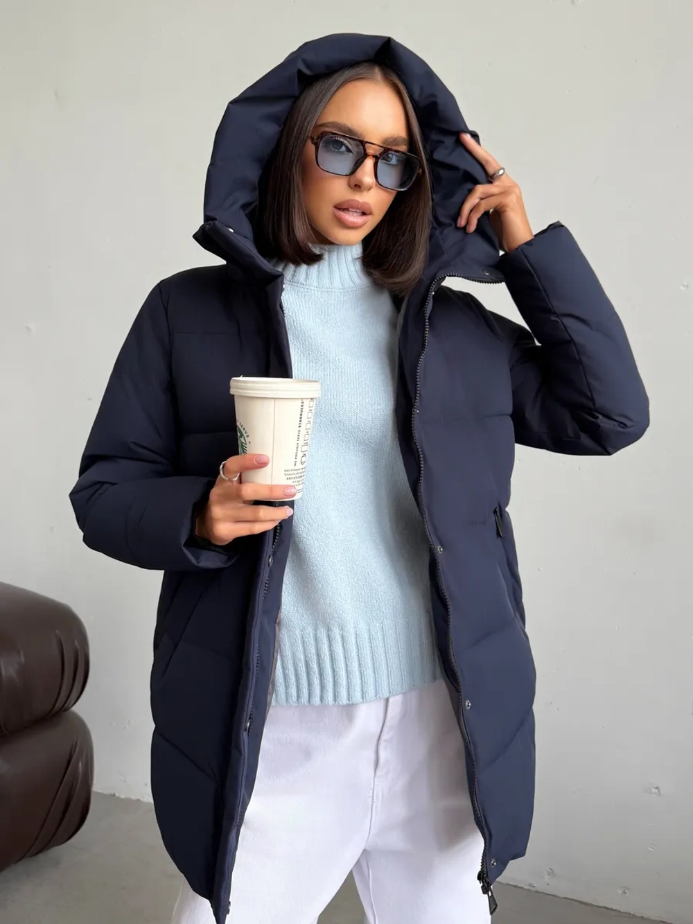 Куртка демисезонная с капюшоном