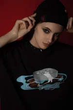 Футболка Нетак Оверсайз Закат Венеры Черная