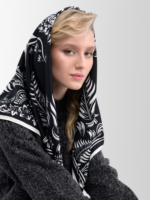 Платок «Тигр Еврейской автономной области. Черный»