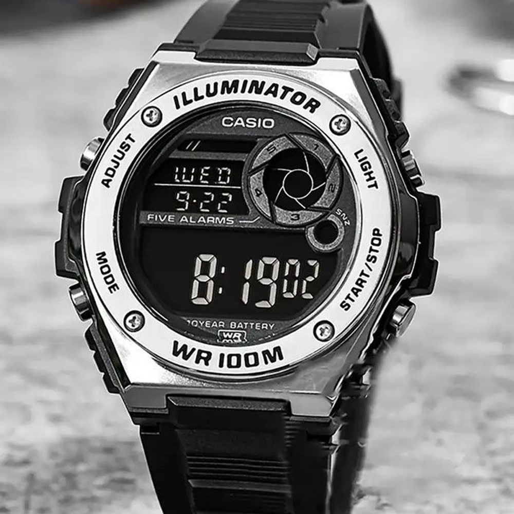 Мужские наручные часы Casio MWD-100H-1B