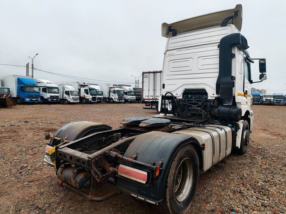 КамАЗ 5490 4x2 Седельный тягач 5490-S5 (Дизель/Газ, 12,0 л, 401 л.с., МТ)