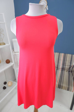 Платье Pull&Bear яркое 44 размер