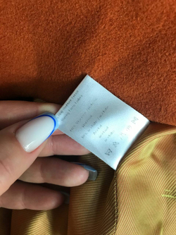 Куртка яркого цвета из шерсти, маркировка 36, визуально на 42/44 размер