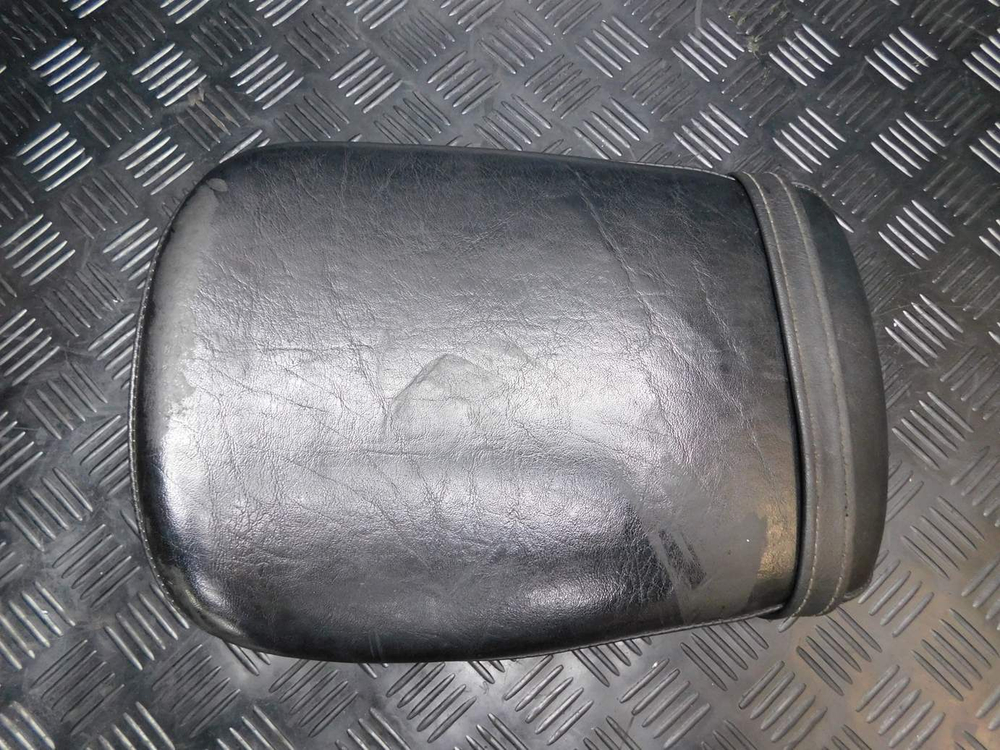 Сиденье пассажирское Yamaha Drag Star XVS1100 Classic VP13J 050829