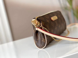 Louis Vuitton Eva