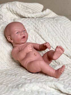 Кукла виниловая 35см в пакете (JX-293A3)