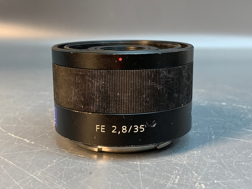 Sony Sonnar T* FE 35mm f/2.8 ZA