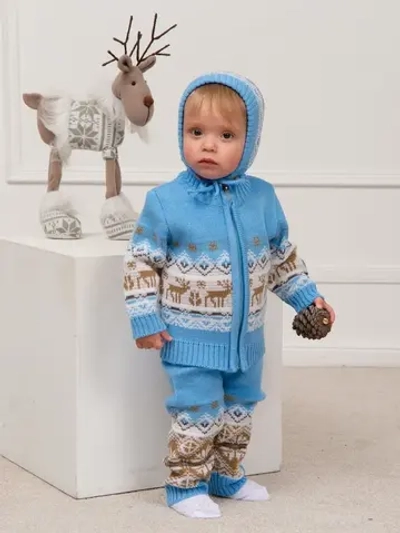 Костюм вязаный