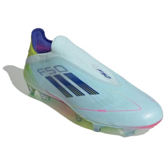 Элитные бутсы Adidas F50 от Adidas F50 - это кроссовки, которые продаются в Нижнем Новгороде.