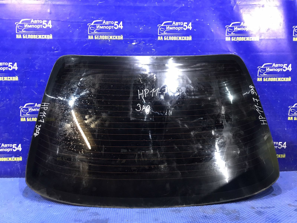 Стекло заднее NISSAN PRIMERA 1998
