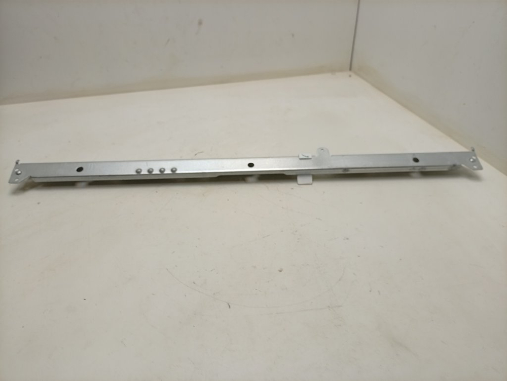 WLF20181CE/18 кт38 Деталь корпуса (траверса) для стиральной машины Bosch б/у