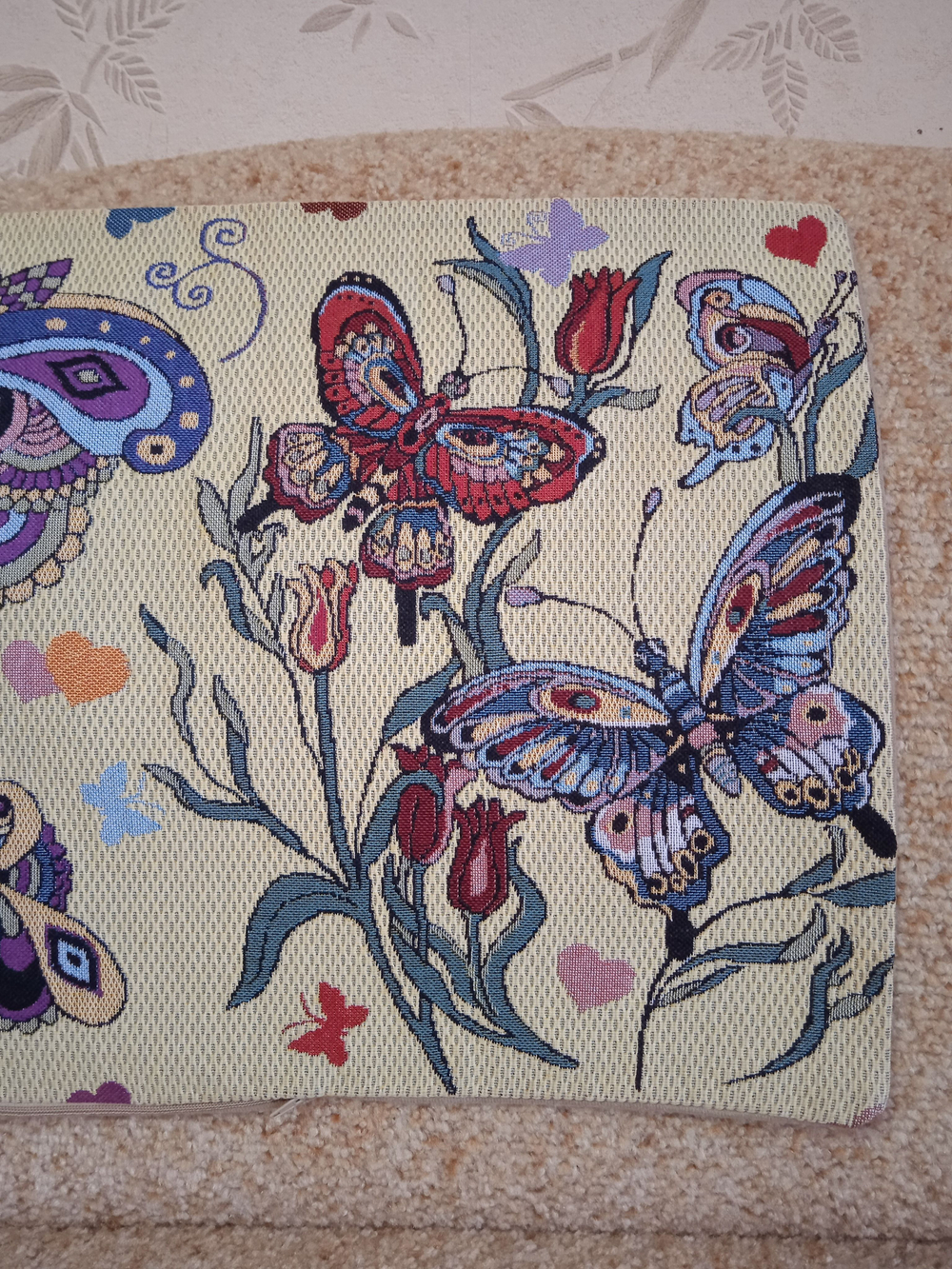 Декоративный гобеленовый чехол Бабочки 34х87