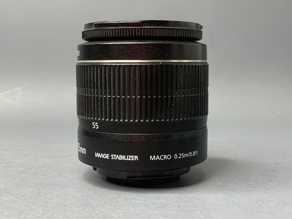 Canon 550D Kit 18-55mm 3.5-5.6 II