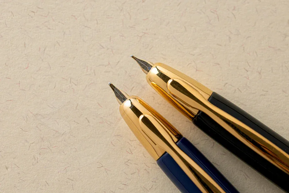 Перьевая ручка Pilot Capless Gold с пером M (FC-15SR-BM) 3