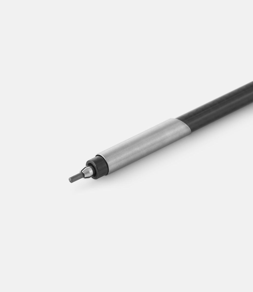D87 Carbon Tokyo — механический карандаш из карбона