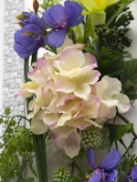 Настенная композиция с цветами в раме 70*32 см