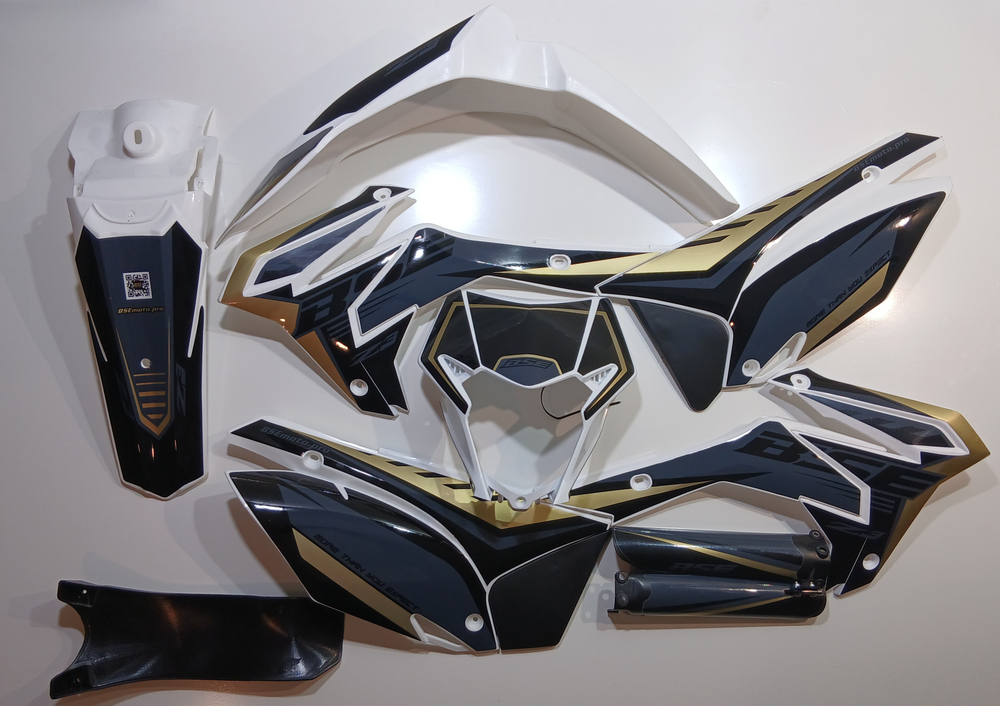 Комплект пластика Мотоцикл BSE Z3