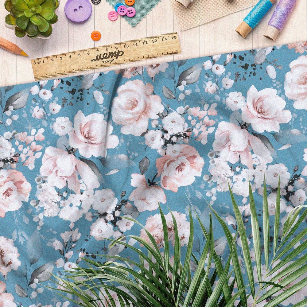 Ткань сатин пудрово-белые цветы