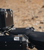 Пассажирское сиденье Royal Enfield, тип - "Adventure", черного цвета, арт. KXA00428