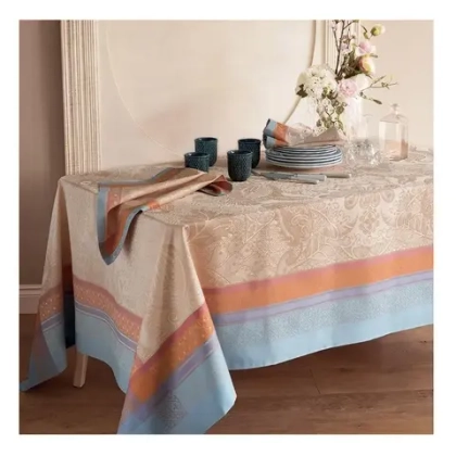 Скатерть Garnier Thiebaut Isaphire Iridescent (174 x 364 см)