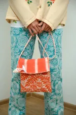 Сумка Soeurs Red Flowers One Pocket оранжевая