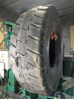 33.00R51 Michelin XDR2 шина б/у