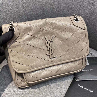Yves Saint Laurent Niki 22 cm