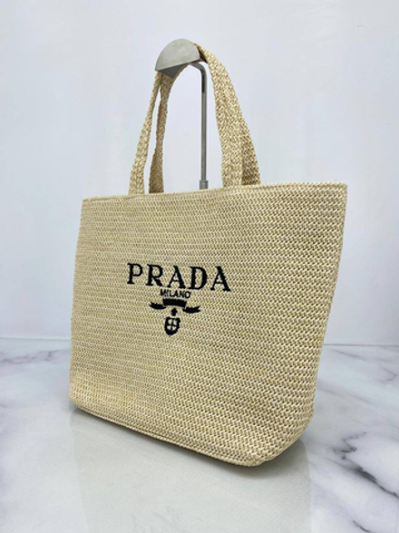 Сумка Prada