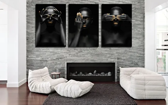 Модульная картина "Трио девушек в золоте"