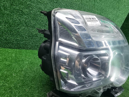 Фара правая Nissan X-Trail 2 Т31 (10-15) ксенон