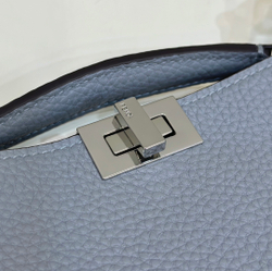Fendi Peekaboo ISeeU XCross 23 cm