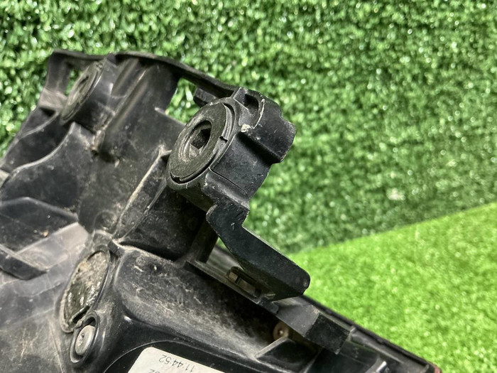 Фонарь правый внешний Audi A4 B9 (2015-2020) седан